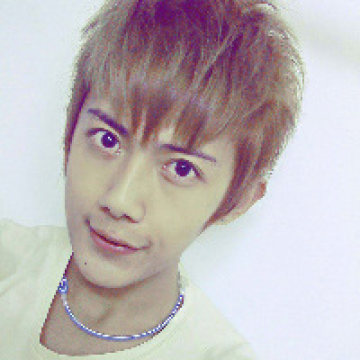 �����Ѿ����׵��Ժ�_������Ůʱ�г���QQͷ��