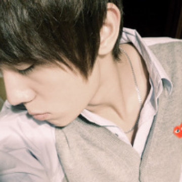 ����Ϊ��׷���ȥ����������_����ʱ�еĸ�����ŮQQͷ��