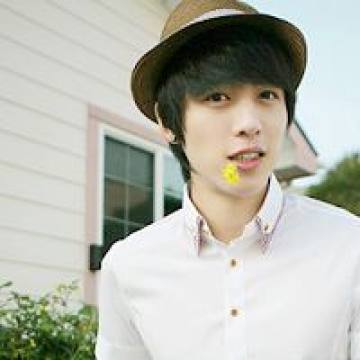 ����Ϊ��׷���ȥ����������_����ʱ�еĸ�����ŮQQͷ��