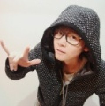 QQ帅哥头像_www.qqtn.com