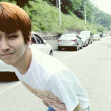 非主流修改情侣头像 202×202