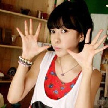 �ɰ�Ů��QQͷ��