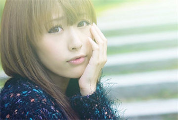 装的那么强悍的我其实不堪一击_清新自然的非主流男女QQ空间图片