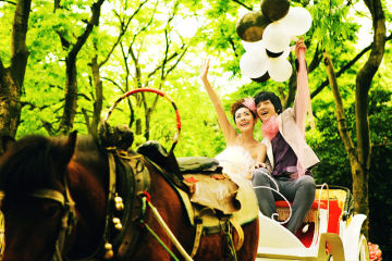 呼吸沉重,心口带着一点点痛。