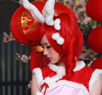 Ϊ�㴩�Ϻ�ɫ����_2011����ϲ��Ů��QQ�ռ�ͼƬ�ز�