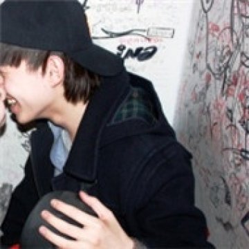 �������˽�ͷ��һ��