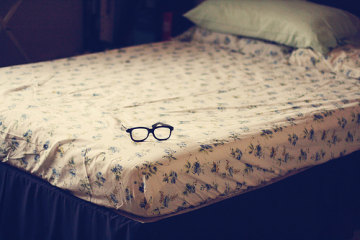 回忆是一种美好的演绎_纯纯爱恋的阳光意境QQ空间图片素材