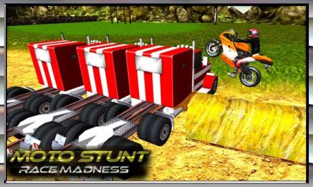 摩托疯狂特技比赛(Moto Madness Stunt Race)v3.0.5 安卓版